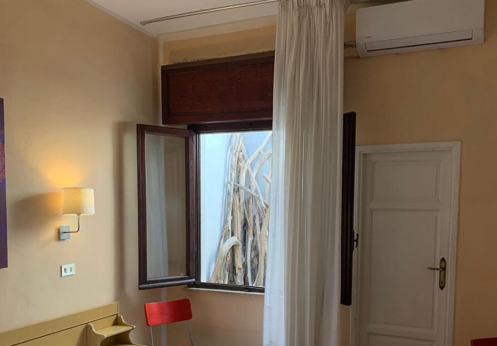 Hotel Aurora Marina di Cecina Eksteriør billede